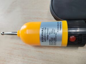 Gambar Voltage Detector 35kV Equival dengan tas penyimpanan