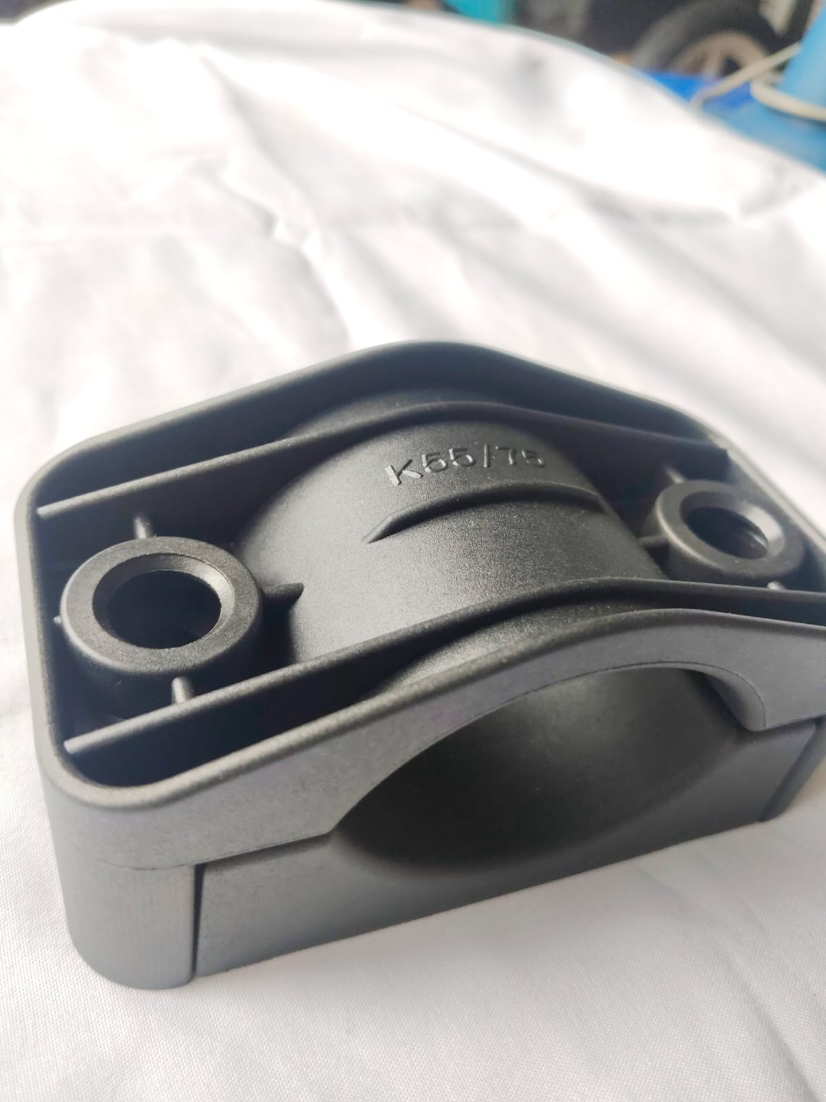 Klem Kabel XLPE / Cable Cleat (Tersedia Ukuran 55-75mm) - Image 2